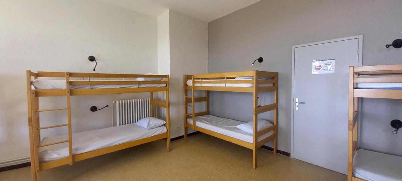 Hi Bois-luzy Hostel *